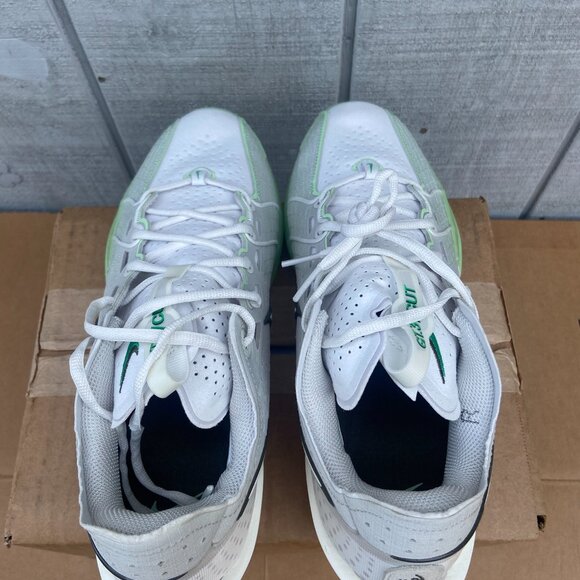 Nike GT Cut 3 Sail Vapor Green Size 10.5 Men Basketball Shoes BRAND NEW main image 6